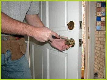 Expert Locksmith Services Uppr Marlboro, MD 301-723-7157 - 9-locks-change